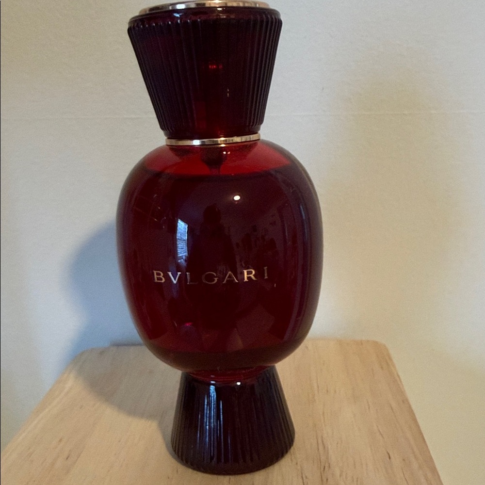 Bulgari Luxurious perfume